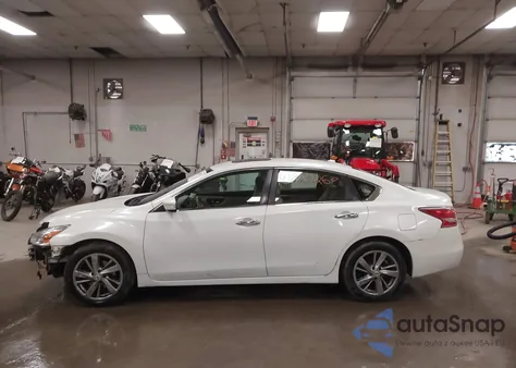 2013 Nissan Altima 2.5 Sl z USA, uszkodzony, nr VIN 1N4AL3AP7DC916970